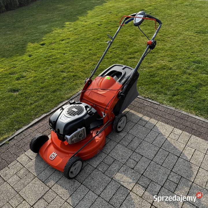 Kosiarka spalinowa Husqvarna R 150 SV kosz 2970