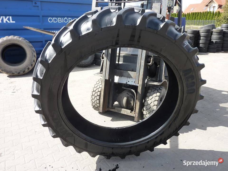 Opona używana rolnicza 30095R42 MITAS AC90 1200 42cale Zaścianki sprzedam