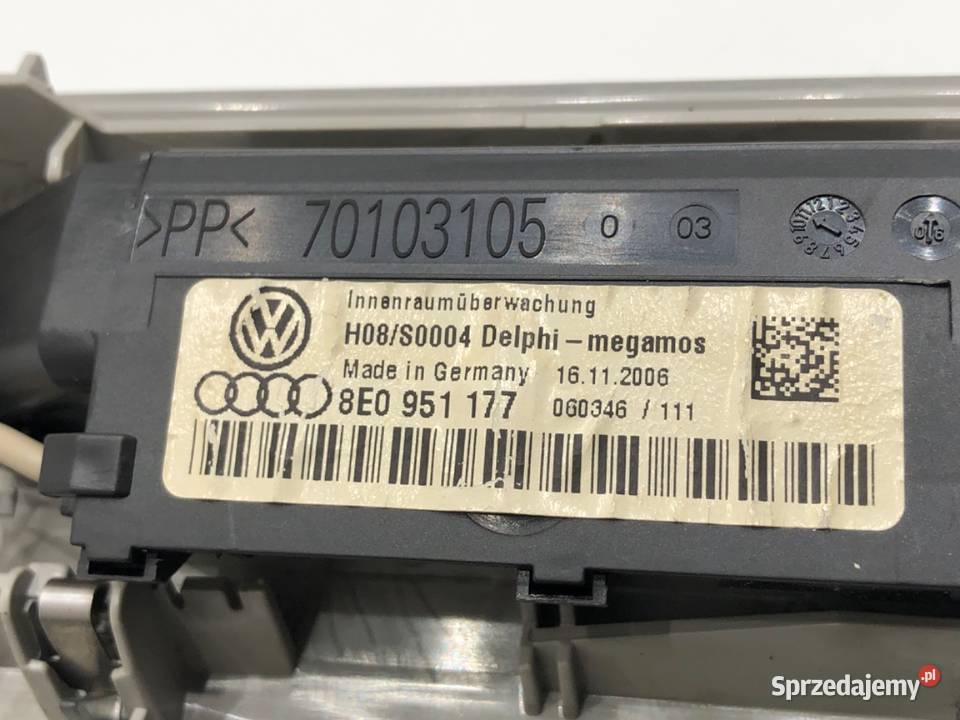LAMPA SUFITOWA AUDI A4 B7 8E0951177 Kombi 0408 sprzedam