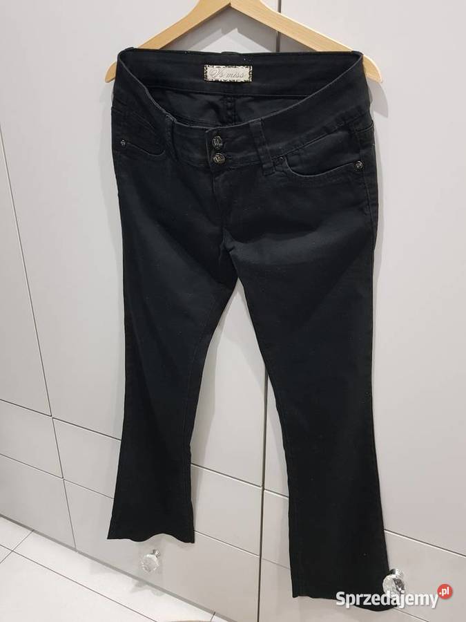 Damskie spodnie z czarnego jeansu Bez wzoru Dąbrowa Górnicza sprzedam