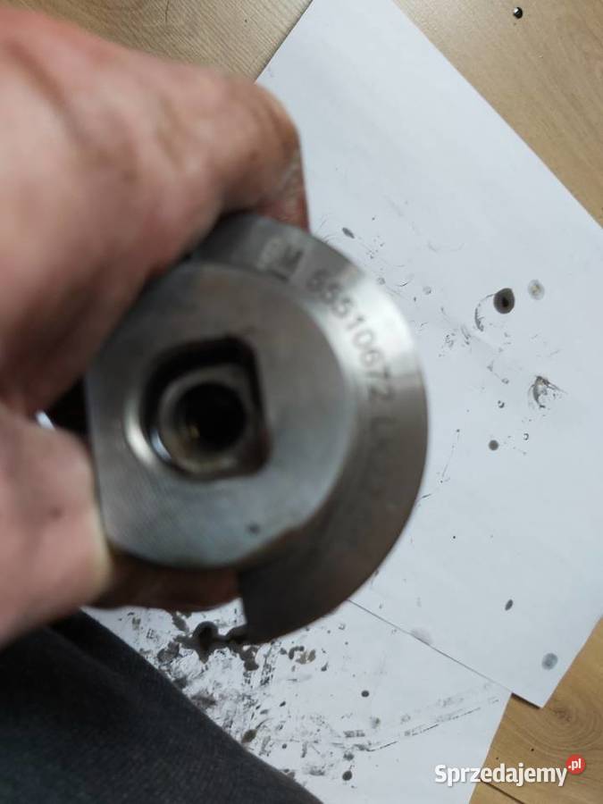 Wałek wyważający 55510672 55510673 opel 15D FL Bydgoszcz