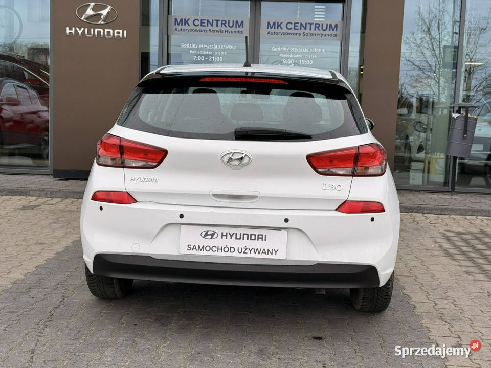 Hyundai i30 14 MPI 110 Classic Salon Polska łódzkie Piotrków Trybunalski