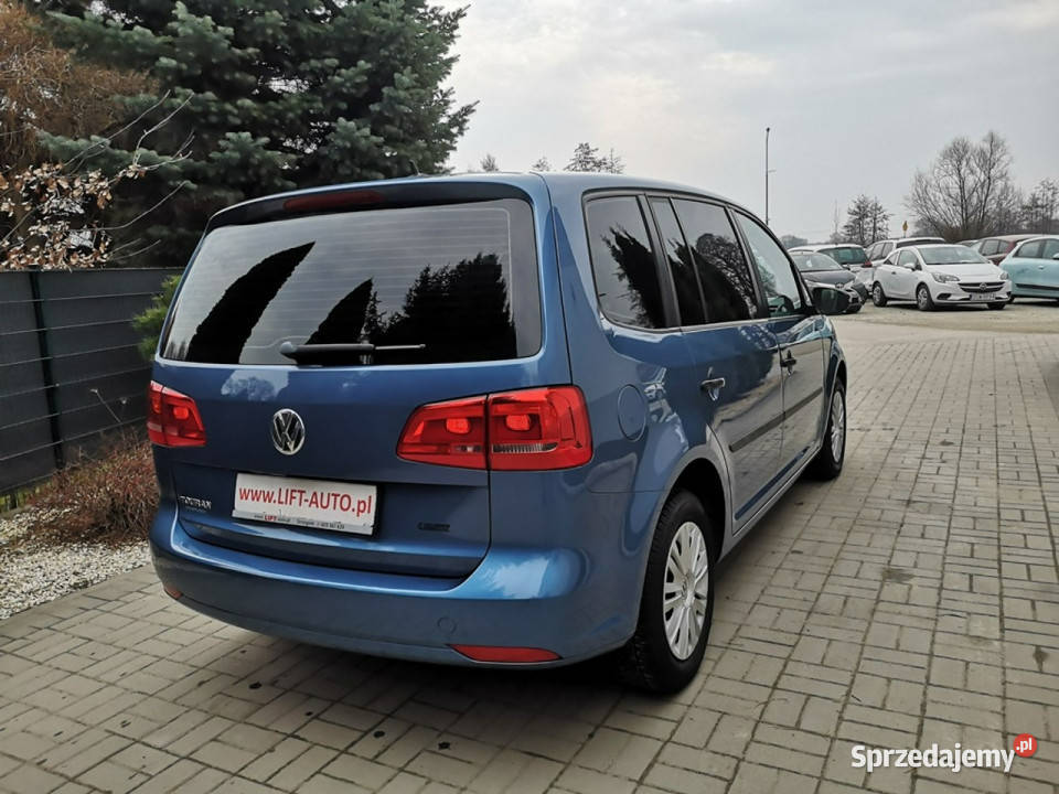 Volkswagen Touran 12 TFSI 105 Klimatronic Isofix nieuszkodzony dolnośląskie Strzegom sprzedam