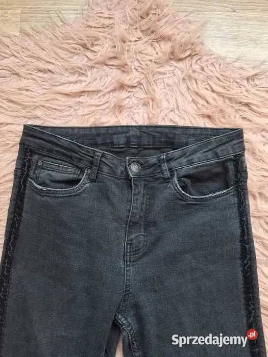 Świetne czarne spodnie z lampasami wysoki stan Kraków