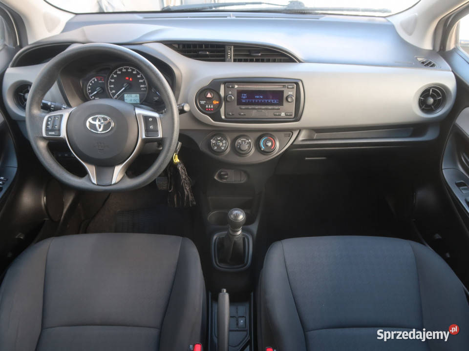 Toyota Yaris 15 Dual VVTi ABS dolnośląskie Bielany Wrocławskie