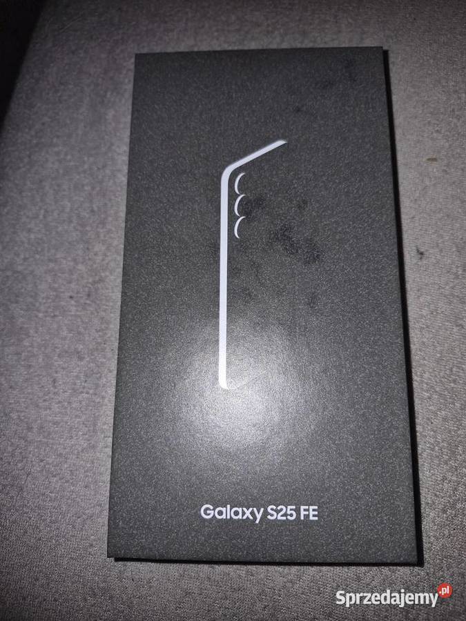 Sprzedam Samsunga S25FE używany miesiąc