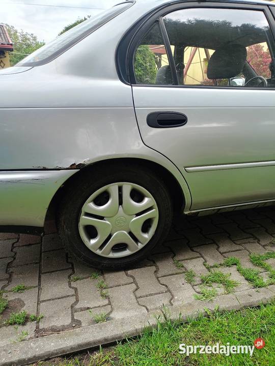 Toyota Corolla e 10 13 LPG benzyna+LPG