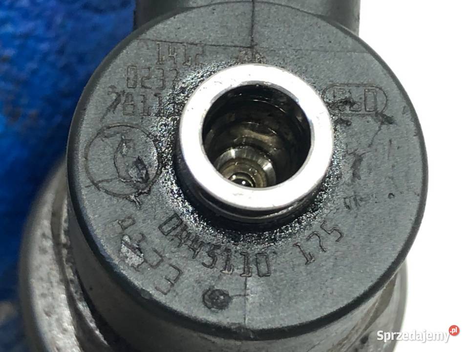 WTRYSKIWACZE KOMPLET OPEL ASTRA H 0445110175 17 osobowe