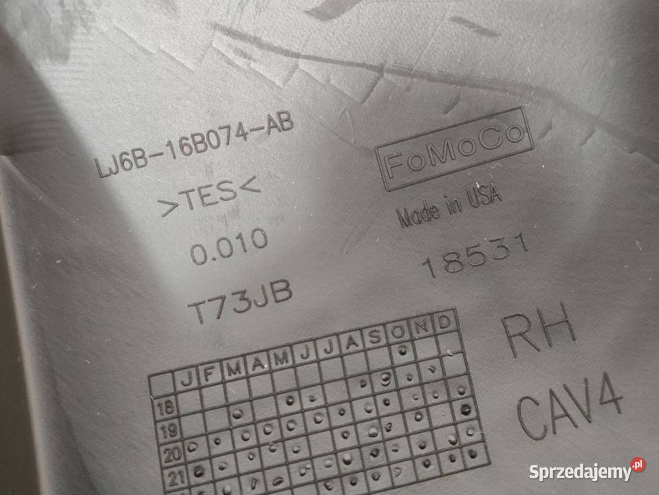 Przedłużenie Nadkola Prawy Przód Ford Kuga Mk3 Nadkola