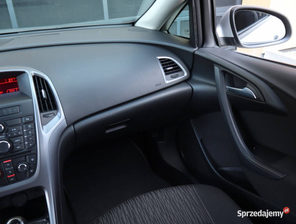Opel Astra 14 T klimatyzacja Astra Łódź