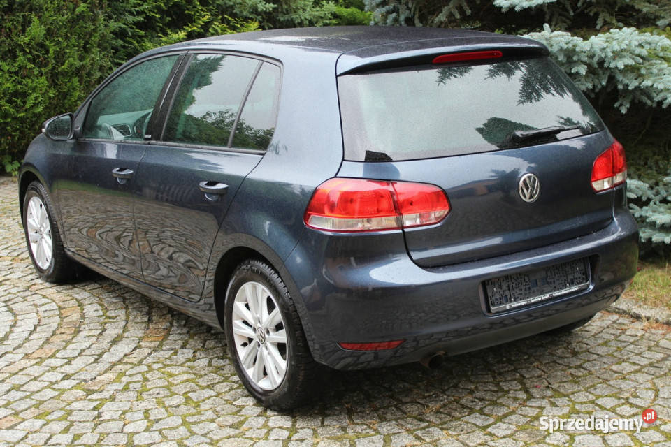 Volkswagen Golf Benzyna Bogate Wyposażenie grafitowy Lubań