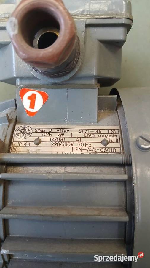 Silnik 3 TYP Sf 714A 025kW łódzkie Skierniewice sprzedam