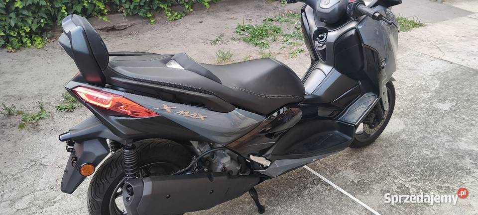 Yamaha x 300
