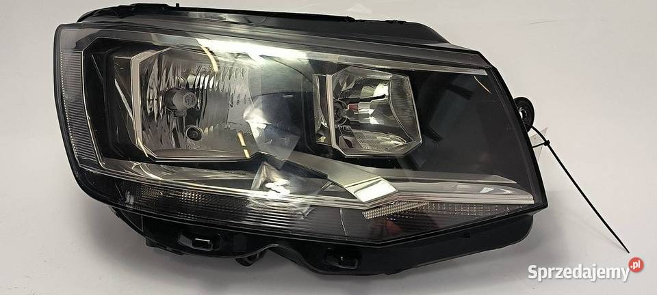 LAMPA PRAWA PRZÓD VOLKSWAGEN T6 7E1941006A osobowe kujawsko-pomorskie Lipno
