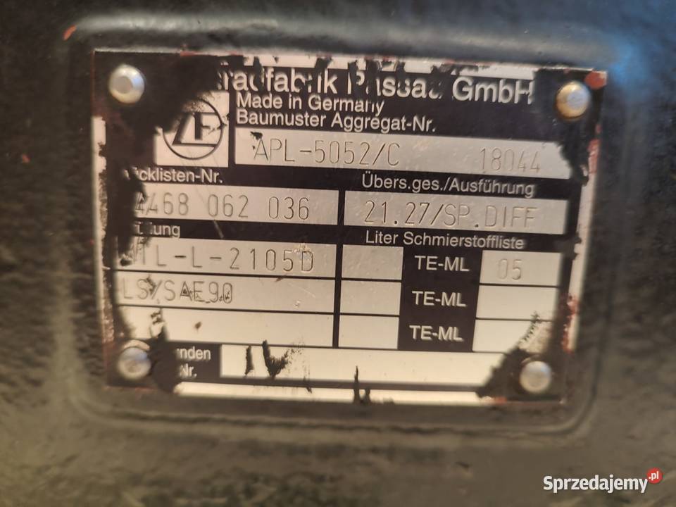 Obudowa mostu 18044 APL 5052C ZF Massey Ferguson wielkopolskie Wilkowo