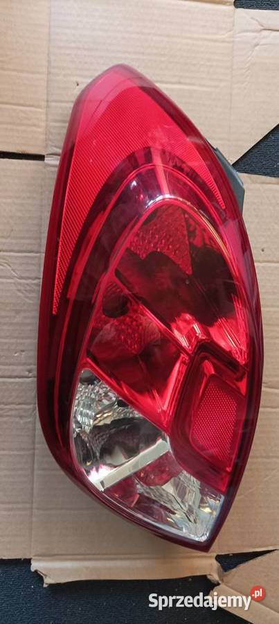 Hyundai i20 FL lampa tylna lewa łódzkie Łódź