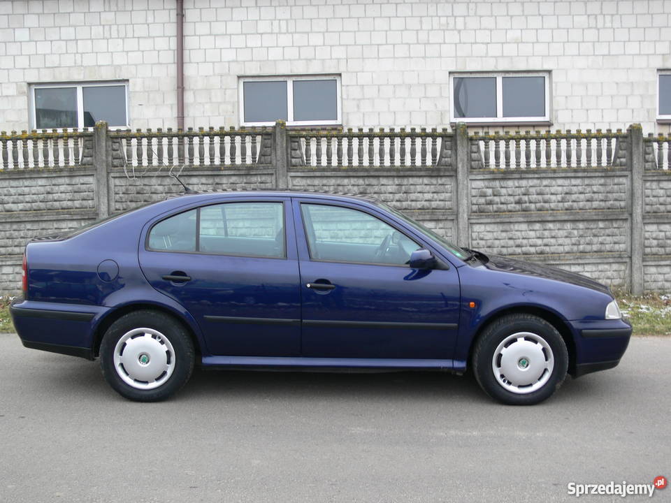 Skoda Octavia 99 Mały przebieg Serwisowana Stan Łosice
