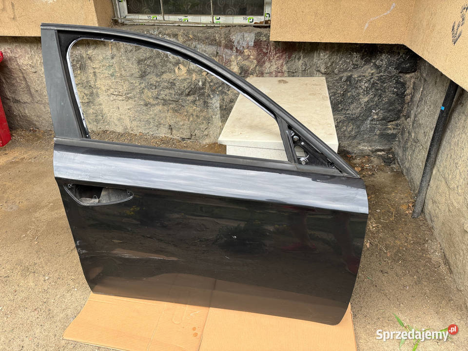 Drzwi prawy przód do Alfa Romeo 159 kolor 876B