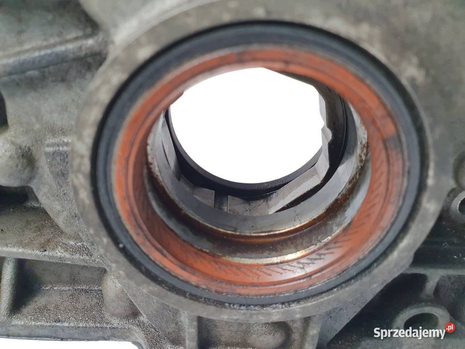POKRYWA POMPA OLEJU Opel Astra J Meriva B Corsa osobowe Blok silnika