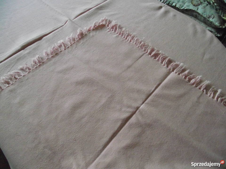 LNIANA SERWETA Z FRĘDZLAMI W ROZBIELONYM RÓŻU odcienie różowego Obrusy i serwety Piła