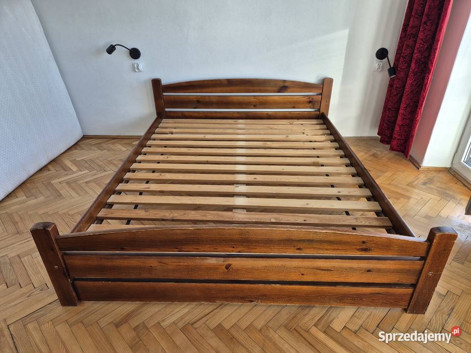 Łóżko drewniane 160x200 rama łóżka ze stelażem Tarnów