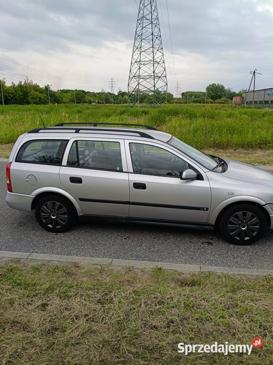Sprzedam Opel Astra 16 benzyna gaz skóry grzane Płock sprzedam