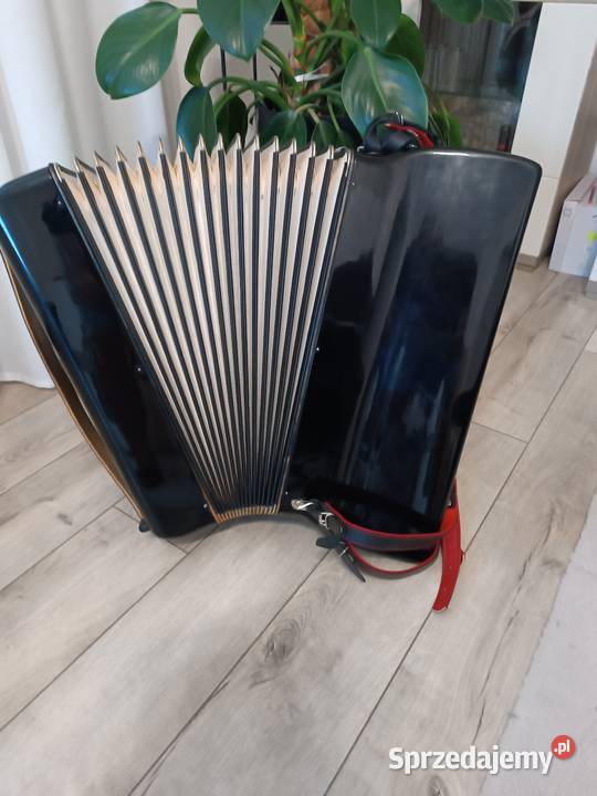 Akordeon hohner tango VM 120 basów Dębica