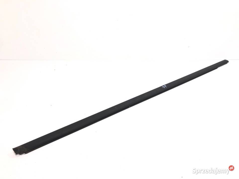 LISTWA ZGARNIAJĄCA PRZÓD PRAWY VOLVO V60 I