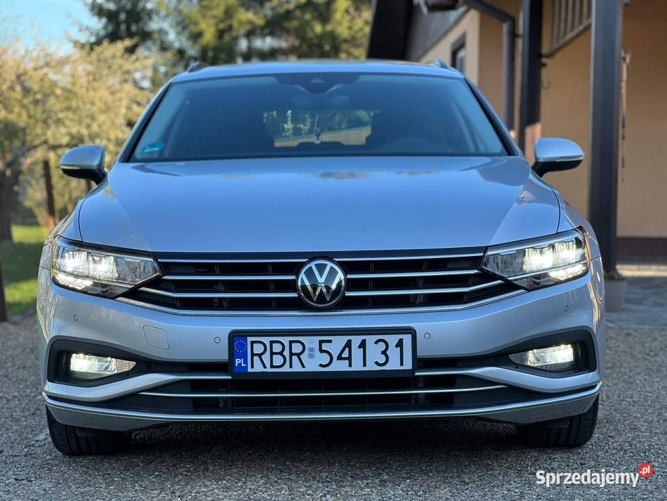 VW PASSAT 15 TSI DSG kamera cofania Brzozów