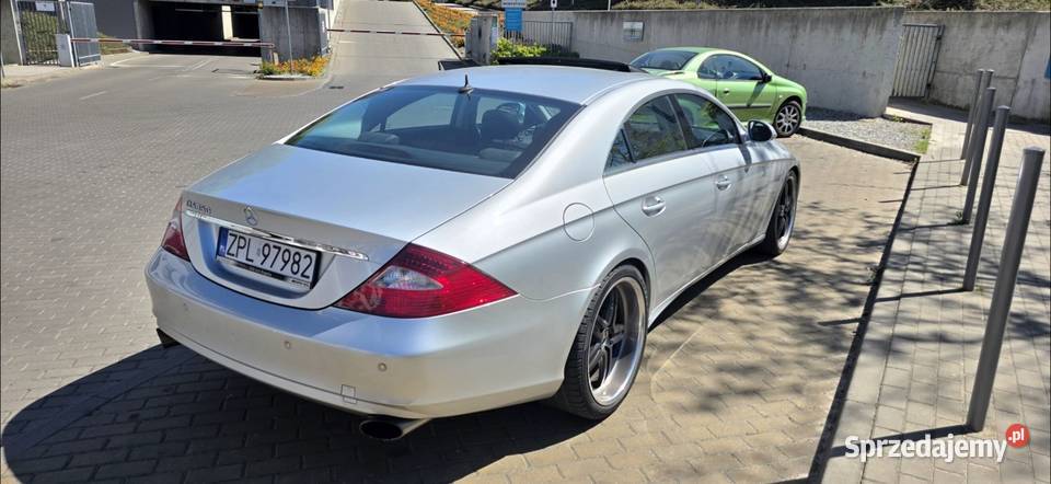 Sprzedam bądź zamienie cls w219 elektryczne lusterka Szczecin