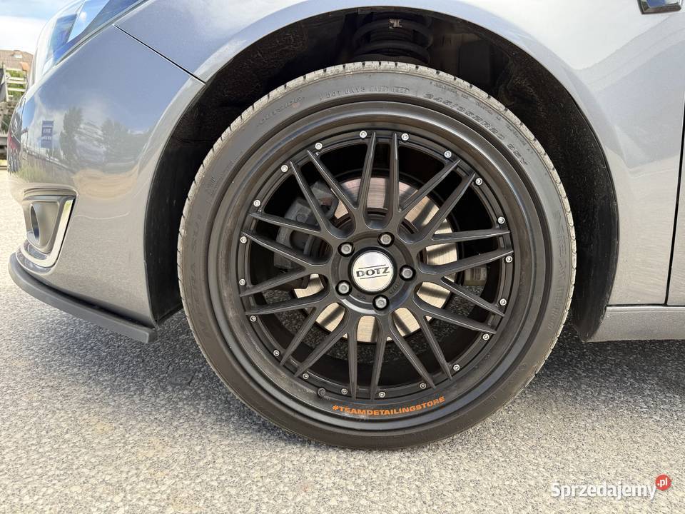 Opel Insignia 16 BENZYNA Zarejestrowana Długie Konin sprzedam
