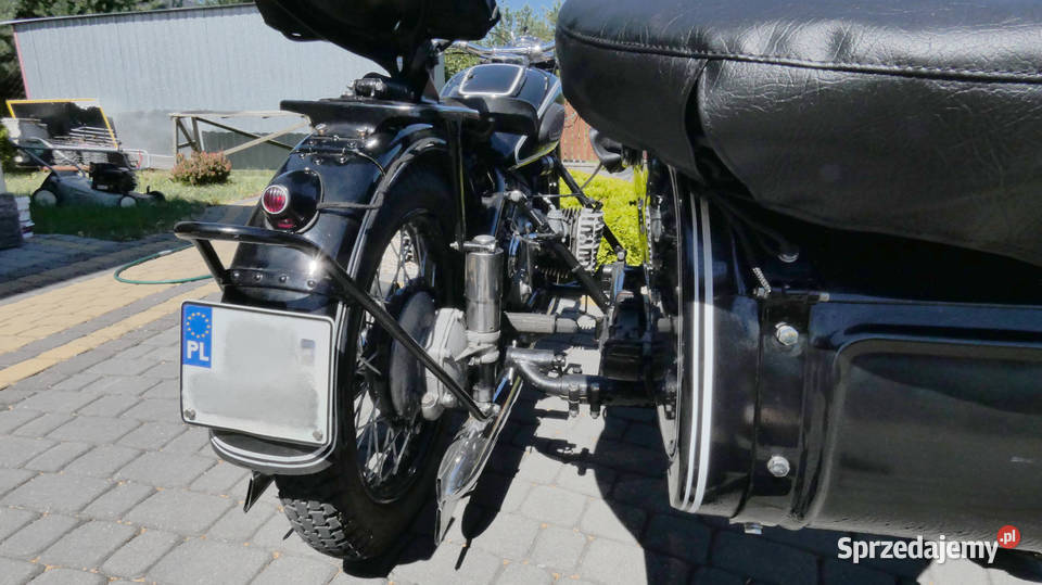Motocykl Ural M72 z 1952 r z wózkiem bocznyvm Rok produkcji 1952 Chełm sprzedam