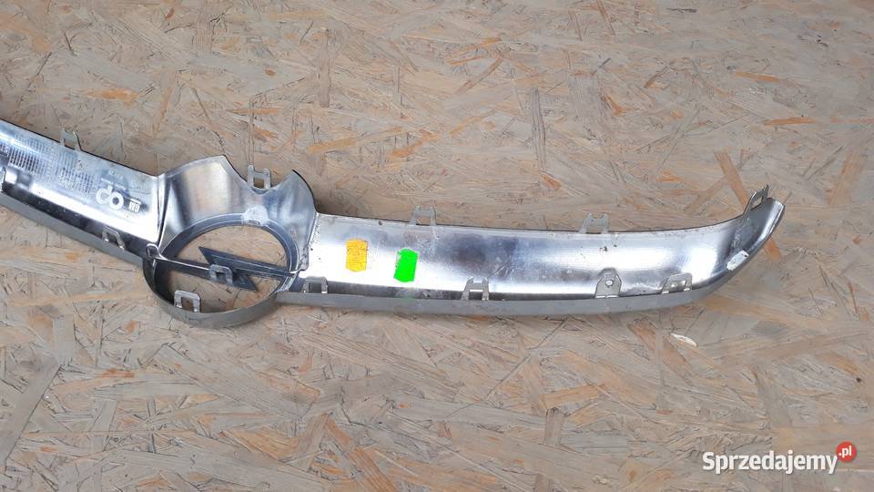OPEL ASTRA IV 4 J LISTWA CHROM GRILLA ATRAPY sprzedam