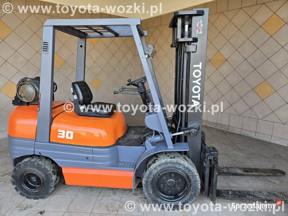 Wózek Widłowy TOYOTA 6FG30 przesuw boczny 3 TONY Mysłowice