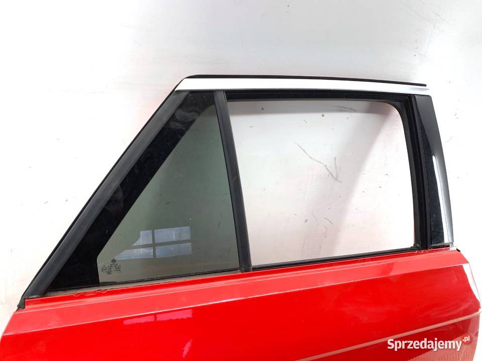 DRZWI PRAWY TYŁ VW TROC Crossover osobowe Drzwi