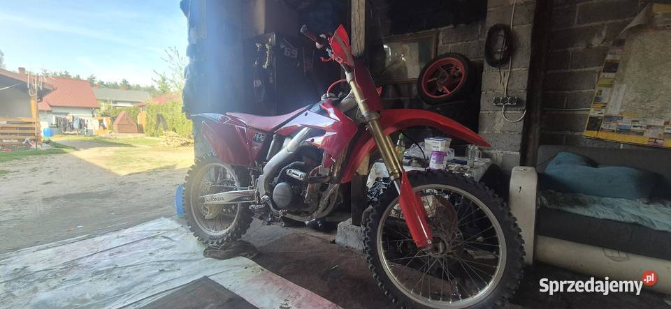 Honda CRF 250 czerwony Władysławów