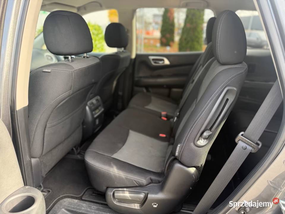 Nissan Pathfinder SV 35 V6 7 osób Automat benzyna Łomianki sprzedam