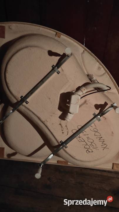 Wanna narożna KOŁO 130x130 Wanny Świdnica sprzedam