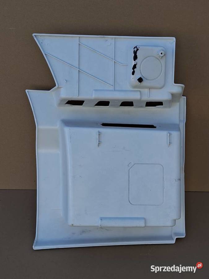 MAN TGX TG3 STOPIEŃ LEWY DOLNY OBUDOWA STOPNIA lubuskie Bieleń