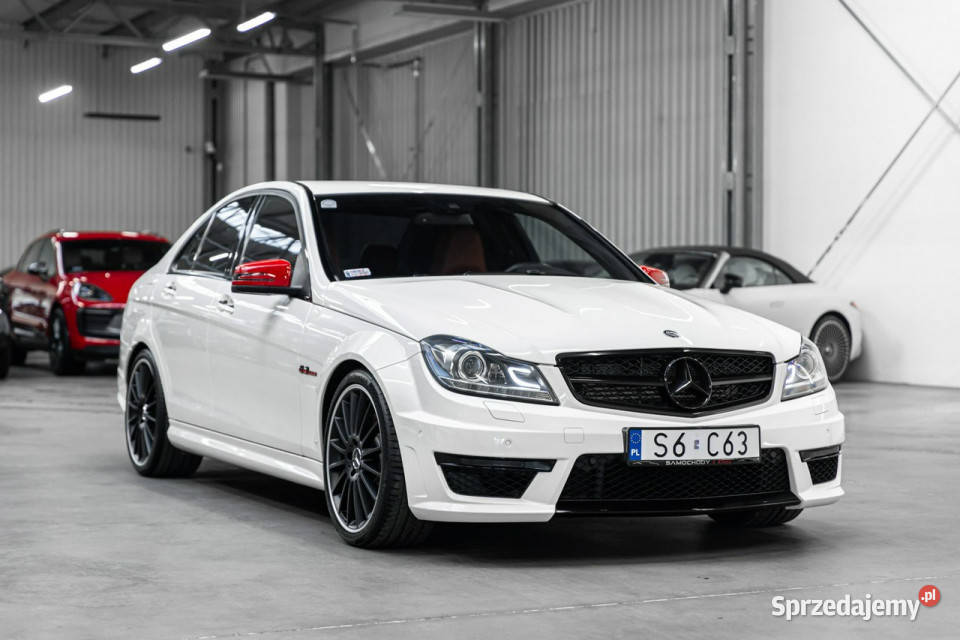 Mercedes C 63 AMG Performance Limited Edition 1 Rok produkcji 2013 Węgrzce