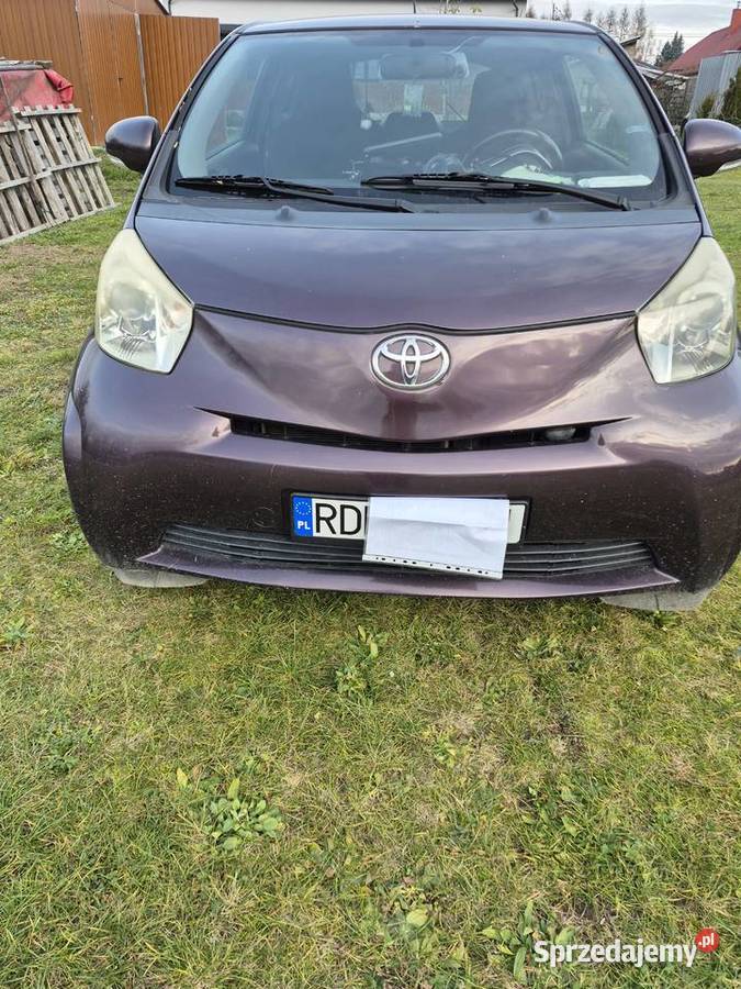 Toyota iQ Brzeźnica