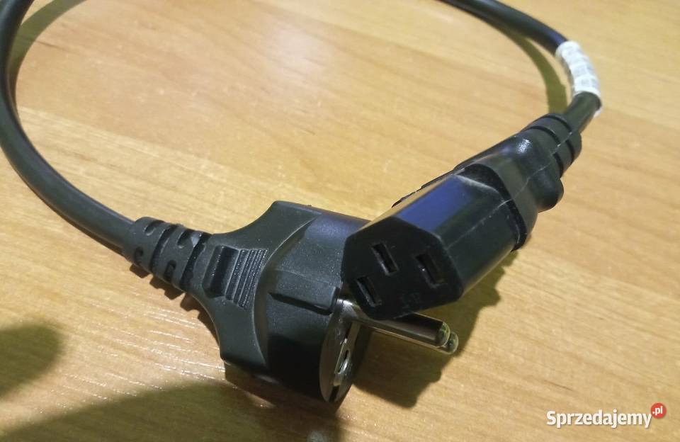 Kabel zasilający komputerowy 05 m sprzedam