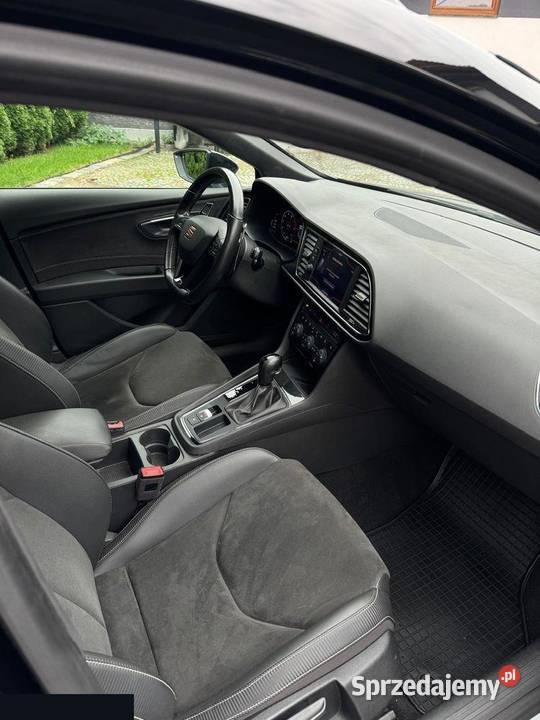 Seat Leon Sportstourer 20 TSI Cupra DSG 300 Bielawa