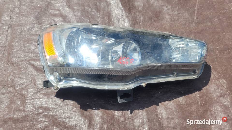 MITSUBISHI LANCER VIII LAMPA PRZÓD PRAWA Ruda Śląska