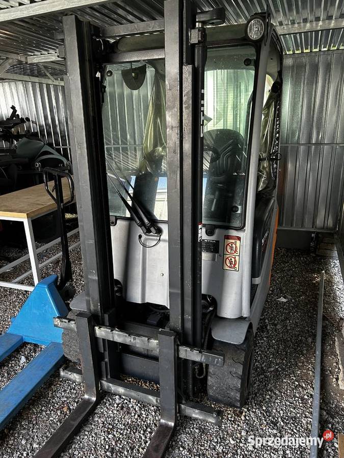 Syndyk sprzeda sztaplarkę Still Robert Karst Sp Gdańsk