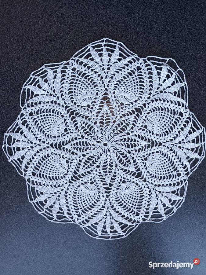 serwetka szydełkowa serweta misterne rękodzieło Gdańsk