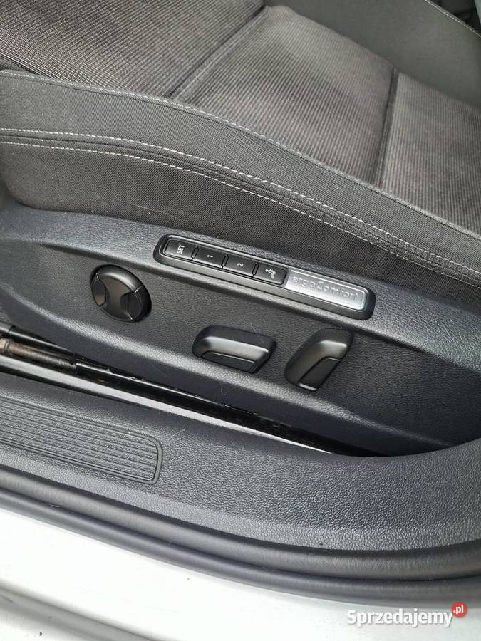 Vw Passat B8 gniazdo AUX Drezdenko