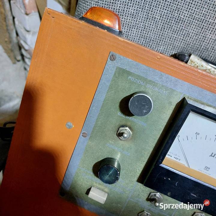 Antyki kolekcjonerskieLokaluzator walizka audio łódzkie Skierniewice sprzedam