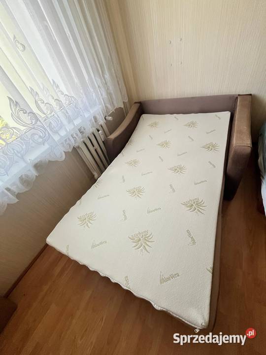 Sofa dwuosobowa z funkcją spania i pojemnikiem Sofy i kanapy