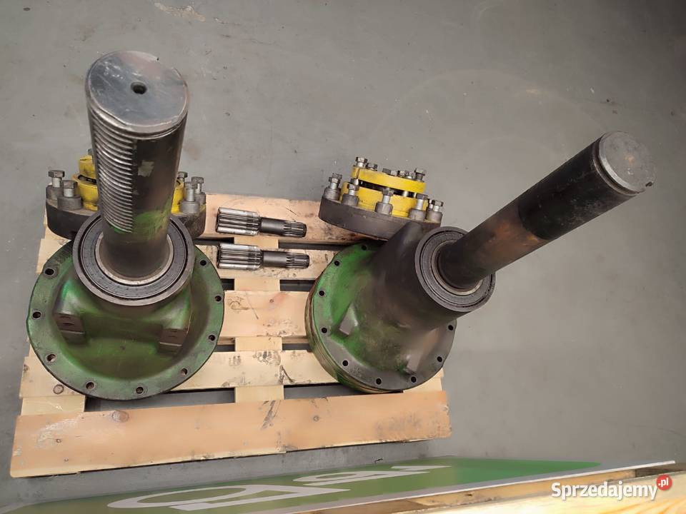 Zwolnica tył R218161 R218162 JOHN DEERE 7930 Wilkowo sprzedam